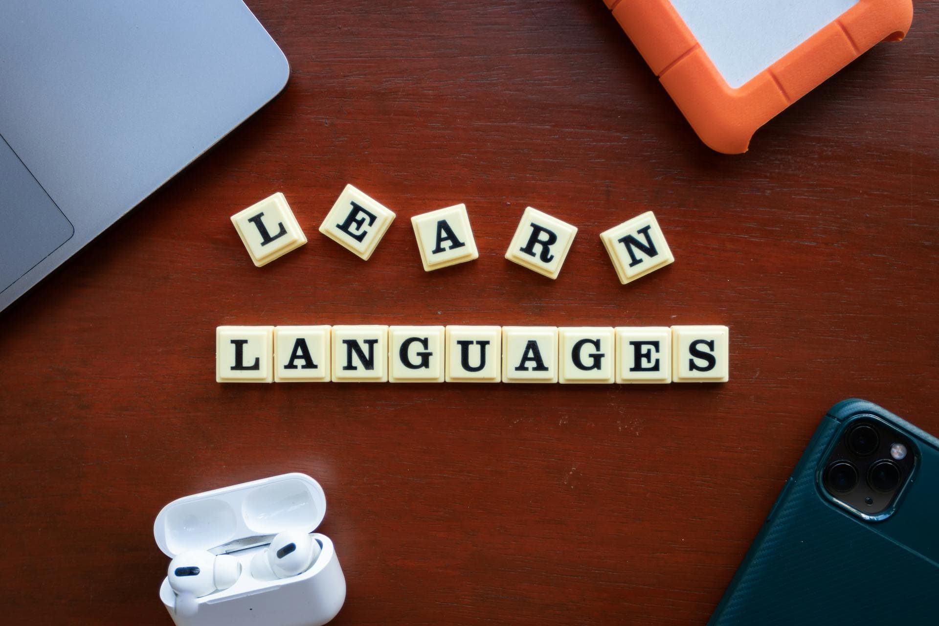 Tips for Learning Several Languages Simultaneously